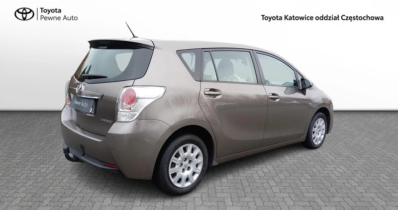 Toyota Verso cena 64800 przebieg: 89237, rok produkcji 2016 z Poddębice małe 172